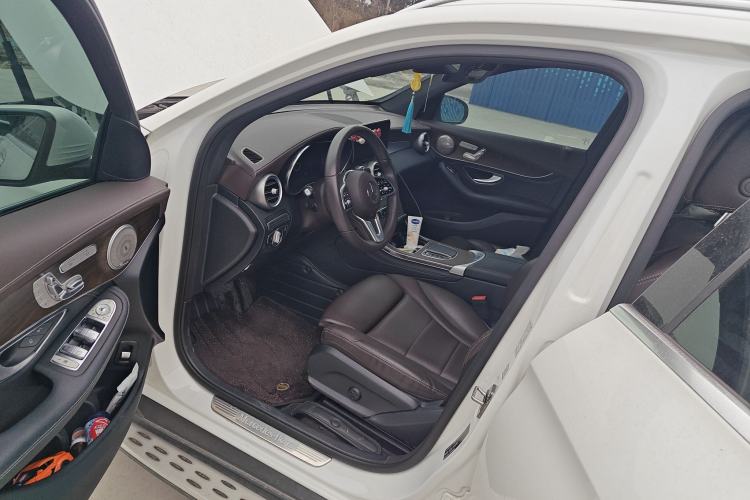 Used Mercedes-Benz GLC 2020 Facelift GLC 300 L 4MATIC Dynamic Edition Driver Seat