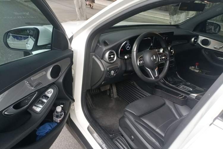 Used Mercedes-Benz GLC 2020 Facelifted GLC 260 L 4MATIC Dynamic Edition Driver Seat