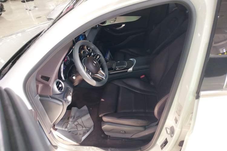 Used Mercedes-Benz GLC 2020 GLC 260 L 4MATIC Dynamic Model Driver Seat