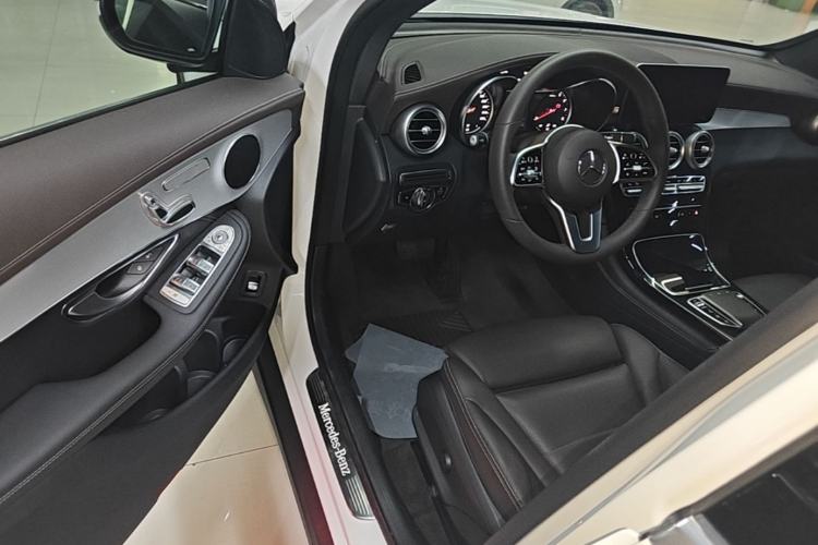 Used Mercedes-Benz GLC 2020 GLC 260 L 4MATIC Dynamic Model Driver Seat
