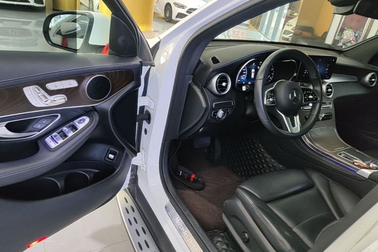 Used Mercedes-Benz GLC 2020 GLC 300 L 4MATIC Dynamic Edition Driver Seat
