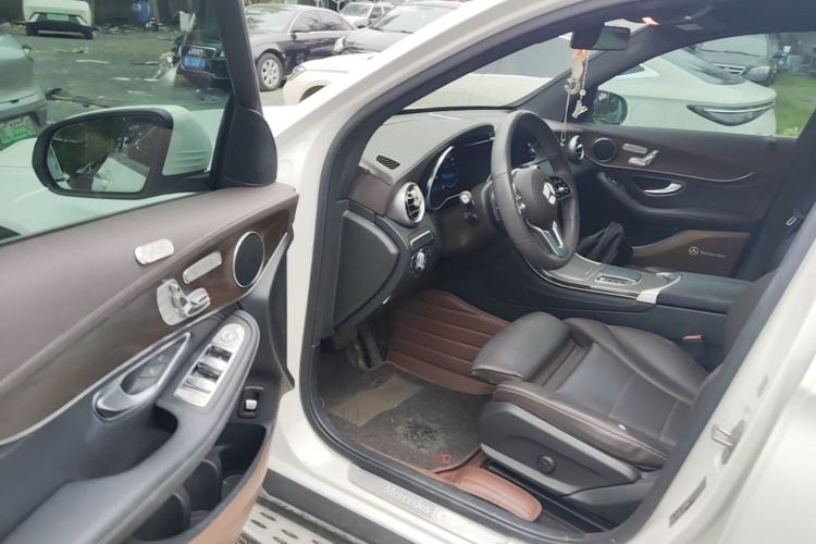 Used Mercedes-Benz GLC 2020 Facelift GLC 300 L 4MATIC Dynamic Edition Driver Seat