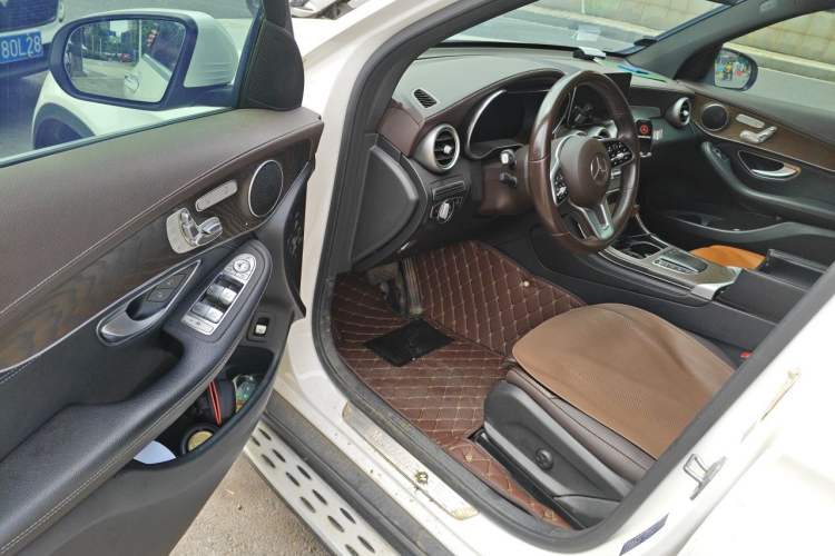 Used Mercedes-Benz GLC 2020 GLC 300 L 4MATIC Dynamic Edition Driver Seat