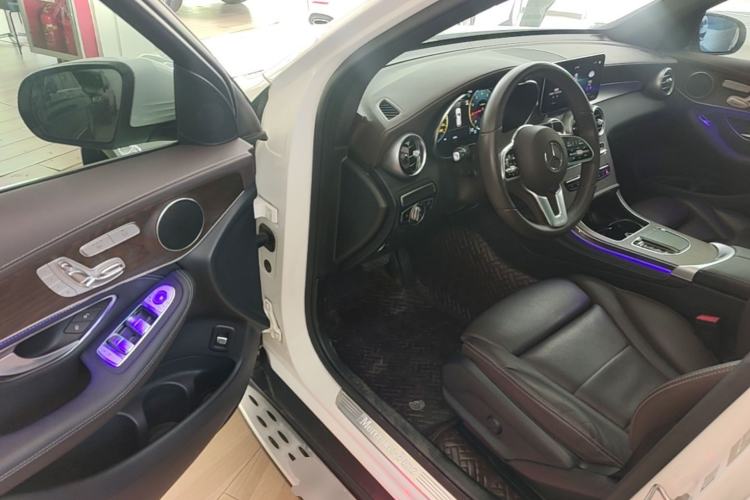 Used Mercedes-Benz GLC 2020 Facelift GLC 300 L 4MATIC Dynamic Edition Driver Seat