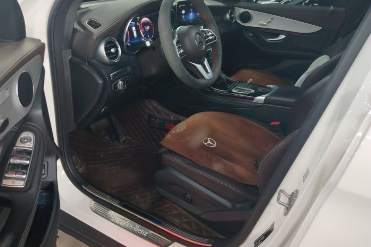 Used Mercedes-Benz GLC 2020 Facelifted GLC 260 L 4MATIC Dynamic Edition Driver Seat