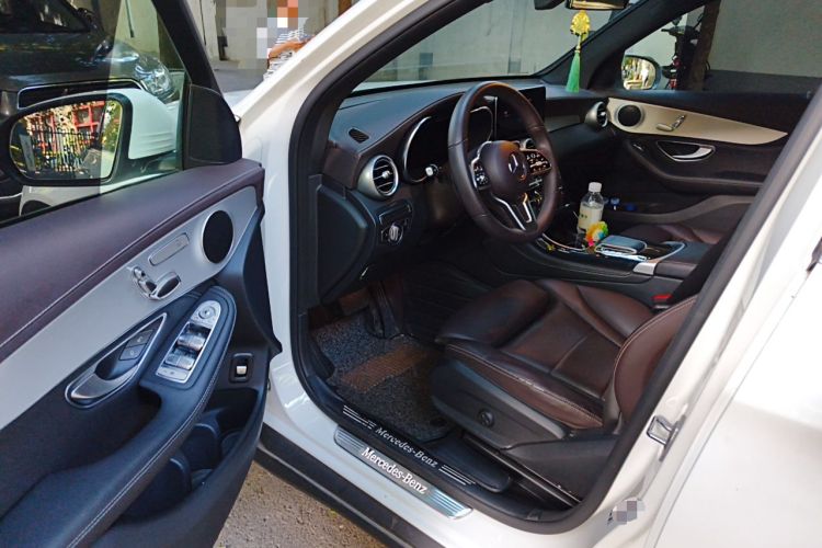 Used Mercedes-Benz GLC 2020 Facelifted GLC 260 L 4MATIC Dynamic Edition Driver Seat