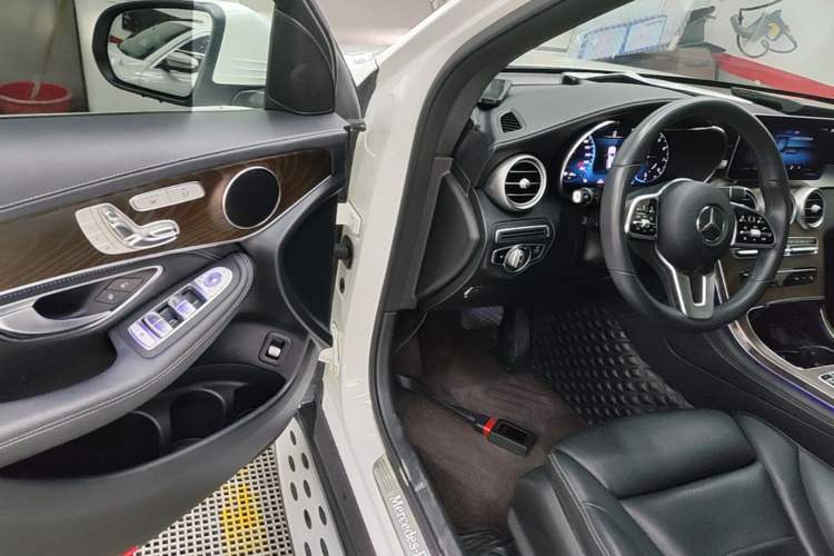 Used Mercedes-Benz GLC 2020 GLC 300 L 4MATIC Dynamic Edition Driver Seat