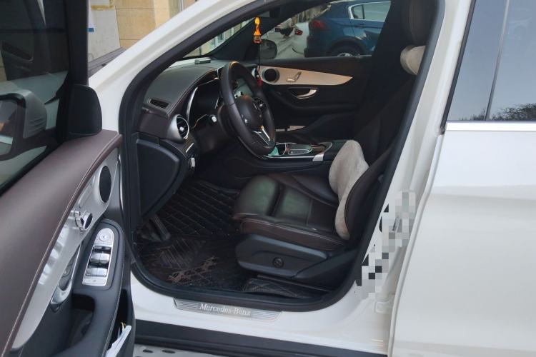 Used Mercedes-Benz GLC 2020 Facelifted GLC 260 L 4MATIC Dynamic Edition Driver Seat