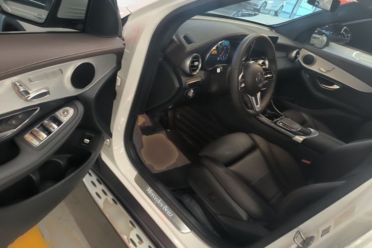 Used Mercedes-Benz GLC 2020 Facelifted GLC 260 L 4MATIC Dynamic Edition Driver Seat