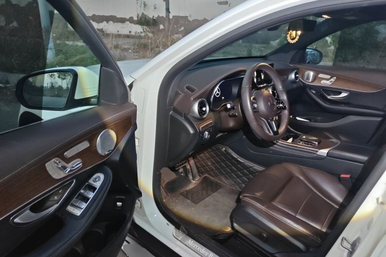 Used Mercedes-Benz GLC 2020 Facelift GLC 300 L 4MATIC Dynamic Edition Driver Seat