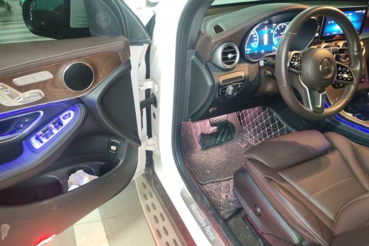 Used Mercedes-Benz GLC 2020 Facelift GLC 300 L 4MATIC Dynamic Edition Driver Seat