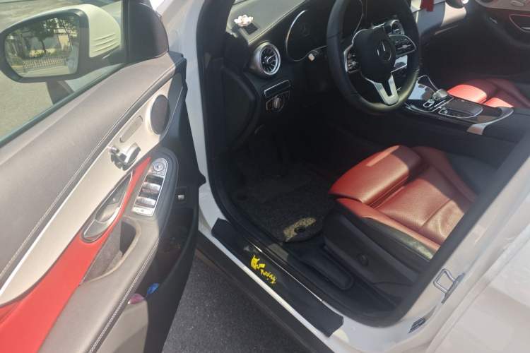 Used Mercedes-Benz GLC 2020 Facelifted GLC 260 L 4MATIC Dynamic Edition Driver Seat