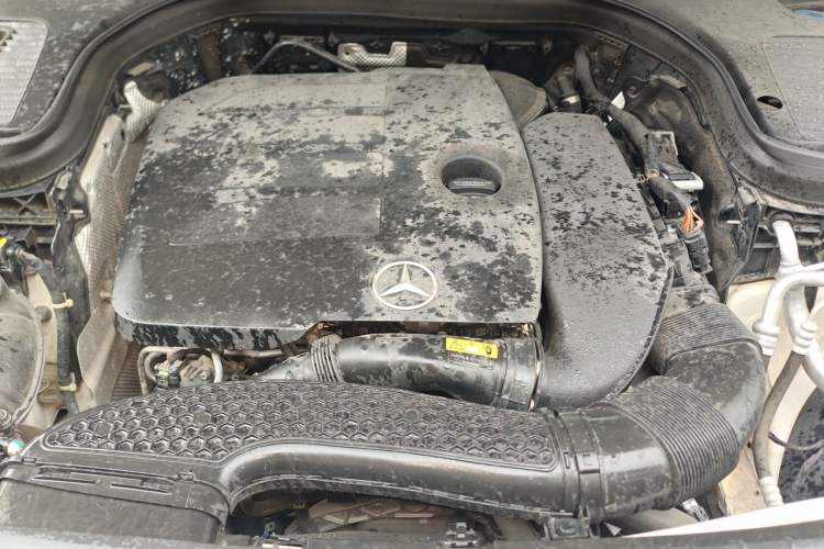 Used Mercedes-Benz GLC 2020 GLC 300 L 4MATIC Dynamic Edition Engine Bay