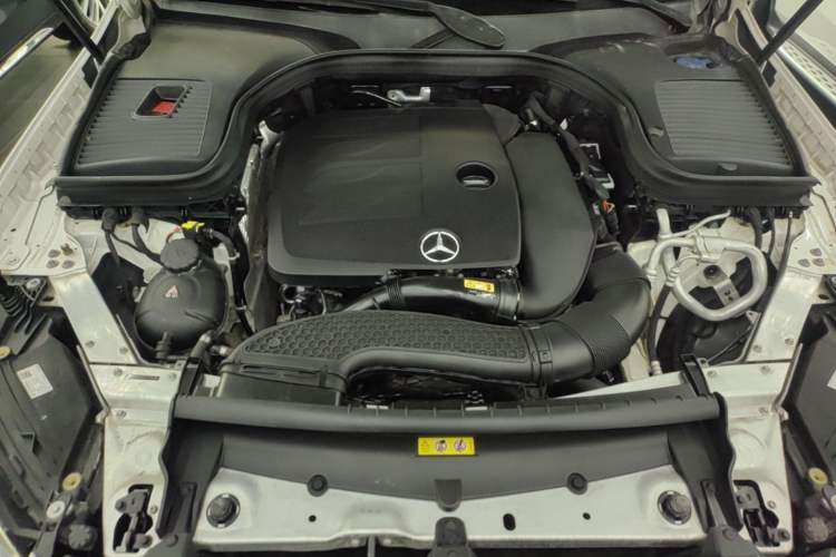 Used Mercedes-Benz GLC 2020 GLC 260 L 4MATIC Luxury Model Engine Bay