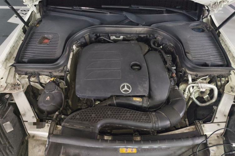 Used Mercedes-Benz GLC 2020 GLC 300 L 4MATIC Dynamic Edition Engine Bay