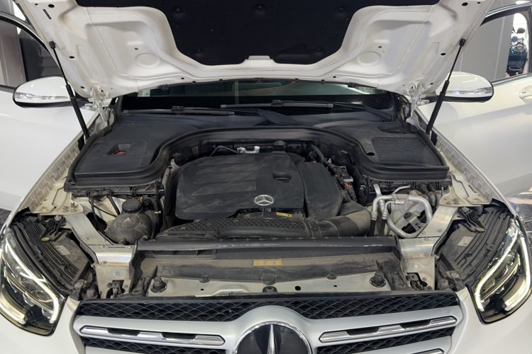 Used Mercedes-Benz GLC 2020 GLC 260 L 4MATIC Dynamic Model Engine Bay