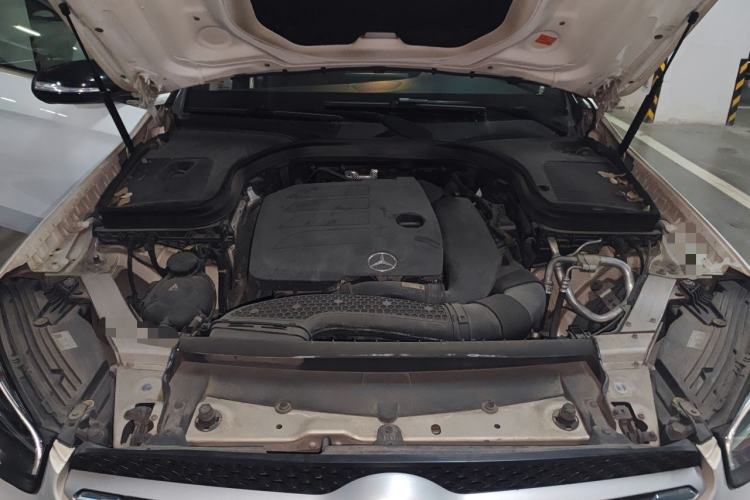 Used Mercedes-Benz GLC 2020 GLC 260 L 4MATIC Dynamic Model Engine Bay
