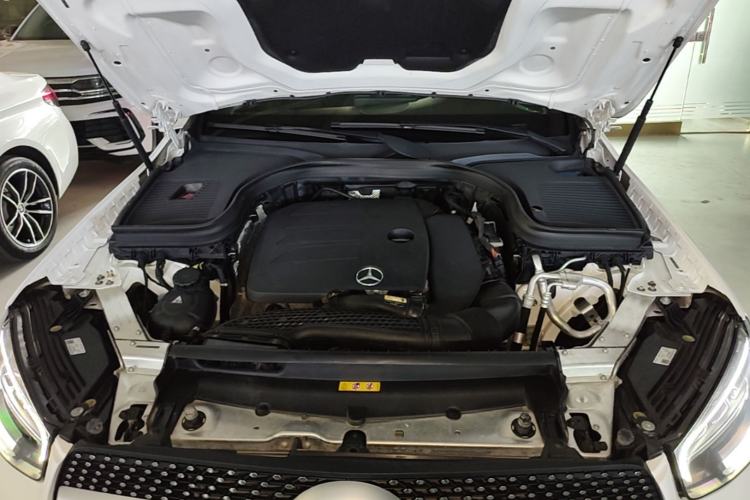 Used Mercedes-Benz GLC 2020 Facelift GLC 260 L 4MATIC Luxury Edition Engine Bay