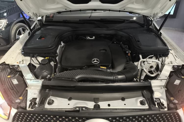 Used Mercedes-Benz GLC 2020 GLC 300 L 4MATIC Luxury Model Engine Bay