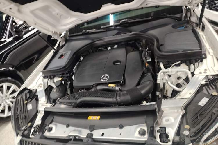 Used Mercedes-Benz GLC 2020 Facelift GLC 300 L 4MATIC Dynamic Edition Engine Bay