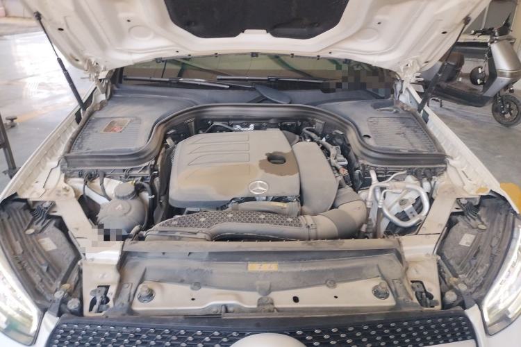 Used Mercedes-Benz GLC 2020 Facelift GLC 260 L 4MATIC Luxury Edition Engine Bay