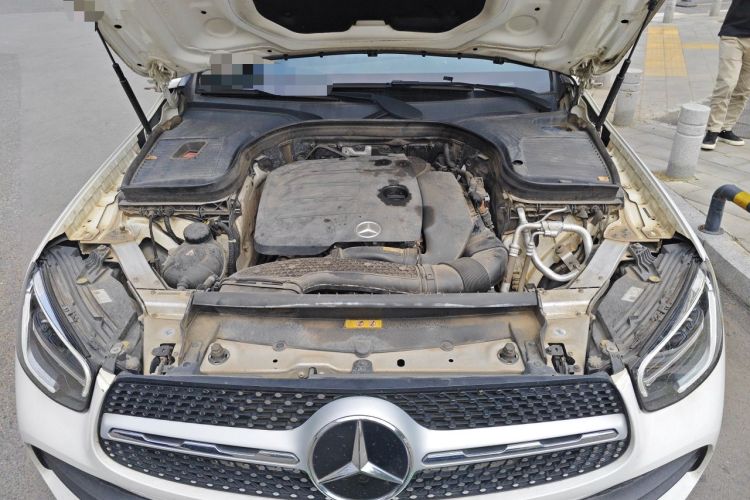 Used Mercedes-Benz GLC 2020 GLC 300 L 4MATIC Dynamic Edition Engine Bay
