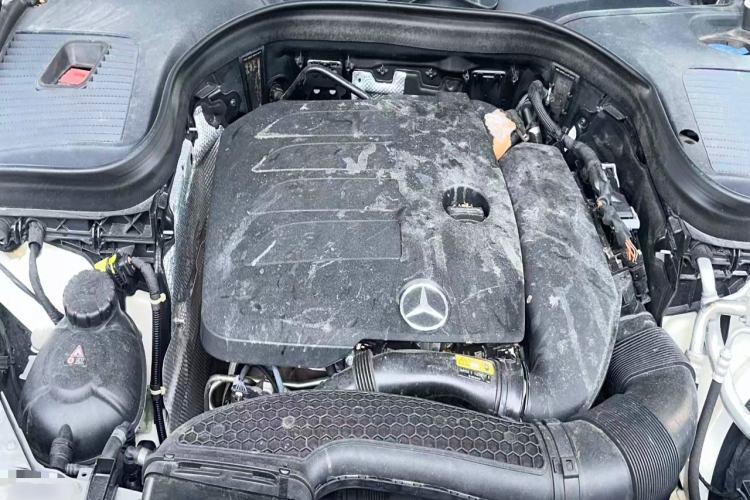 Used Mercedes-Benz GLC 2020 GLC 300 L 4MATIC AMG-Line Engine Bay