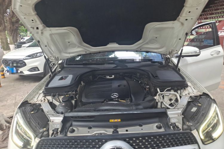 Used Mercedes-Benz GLC 2020 GLC 300 L 4MATIC Dynamic Edition Engine Bay