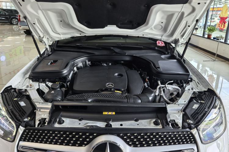 Used Mercedes-Benz GLC 2020 Facelift GLC 260 L 4MATIC Luxury Edition Engine Bay
