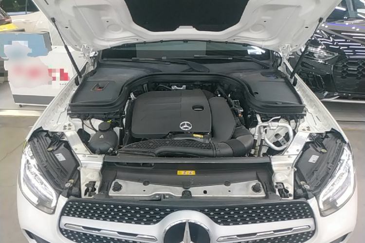 Used Mercedes-Benz GLC 2020 GLC 300 L 4MATIC Dynamic Edition Engine Bay