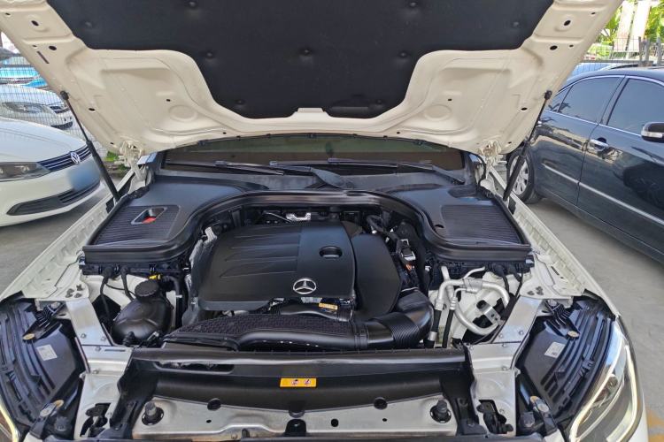 Used Mercedes-Benz GLC 2020 Facelift GLC 300 L 4MATIC Dynamic Edition Engine Bay