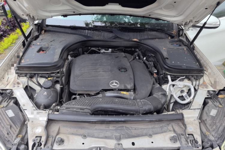 Used Mercedes-Benz GLC 2020 GLC 260 L 4MATIC Dynamic Model Engine Bay