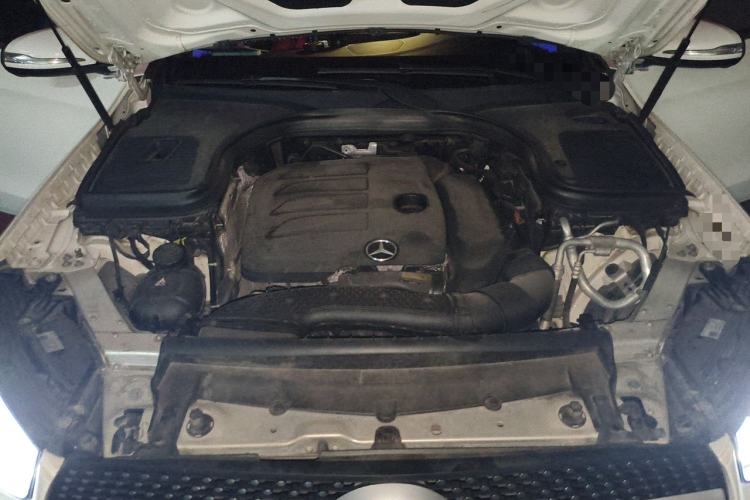 Used Mercedes-Benz GLC 2020 GLC 300 L 4MATIC Dynamic Edition Engine Bay