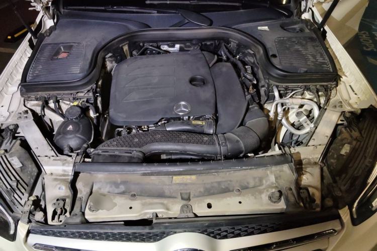 Used Mercedes-Benz GLC 2020 GLC 260 L 4MATIC Dynamic Model Engine Bay