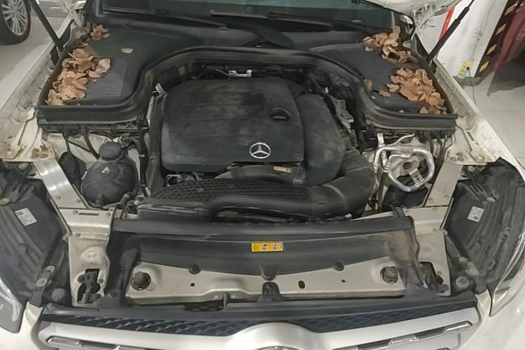 Used Mercedes-Benz GLC 2020 Facelifted GLC 260 L 4MATIC Dynamic Edition Engine Bay