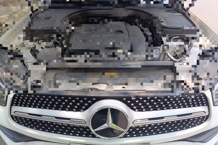 Used Mercedes-Benz GLC 2020 GLC 300 L 4MATIC Dynamic Edition Engine Bay