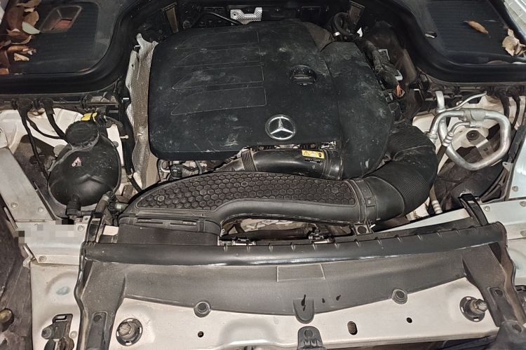 Used Mercedes-Benz GLC 2020 GLC 260 L 4MATIC Dynamic Model Engine Bay