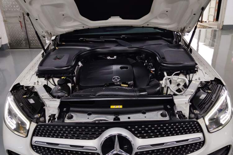 Used Mercedes-Benz GLC 2020 Facelifted GLC 300 L 4MATIC Luxury Edition Engine Bay