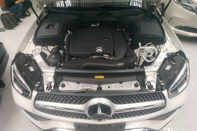Used Mercedes-Benz GLC 2020 GLC 260 L 4MATIC Luxury Model Engine Bay
