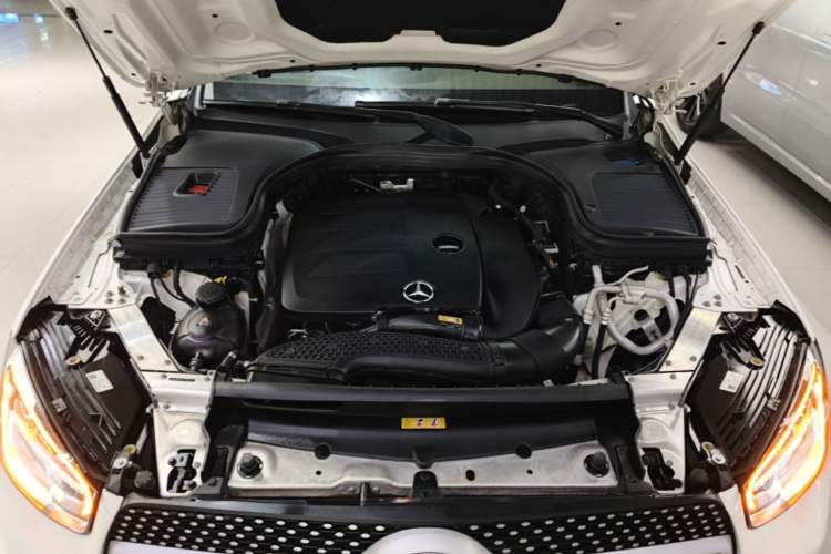 Used Mercedes-Benz GLC 2020 Facelift GLC 300 L 4MATIC Dynamic Edition Engine Bay