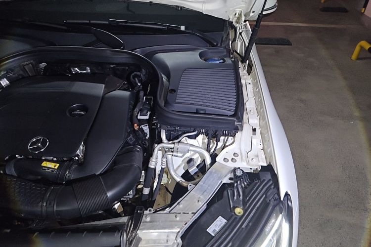 Used Mercedes-Benz GLC 2020 Facelift GLC 260 L 4MATIC Luxury Edition Engine Bay Left