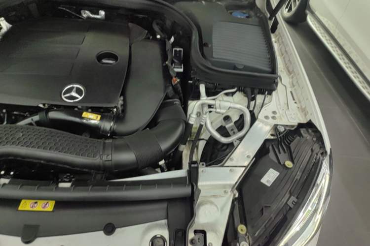 Used Mercedes-Benz GLC 2020 GLC 260 L 4MATIC Luxury Model Engine Bay Left