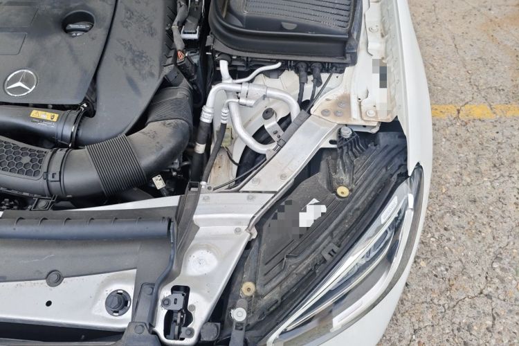 Used Mercedes-Benz GLC 2020 Facelift GLC 260 L 4MATIC Luxury Edition Engine Bay Left