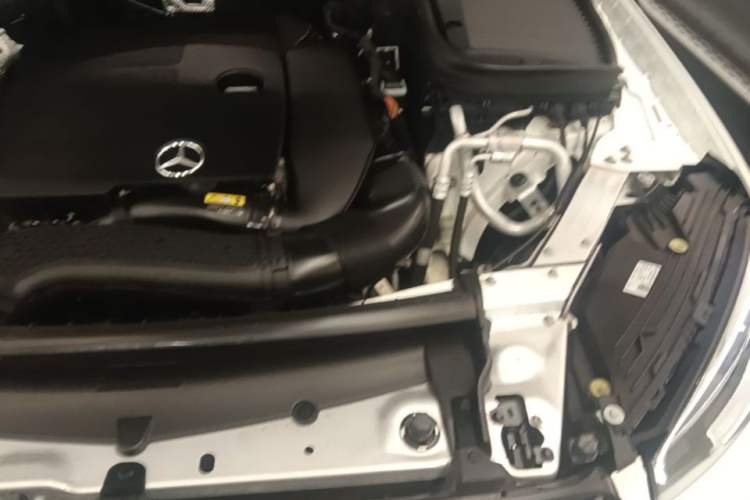 Used Mercedes-Benz GLC 2020 GLC 300 L 4MATIC Dynamic Edition Engine Bay Left