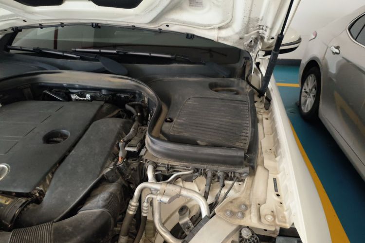 Used Mercedes-Benz GLC 2020 Facelift GLC 300 L 4MATIC Dynamic Edition Engine Bay Left