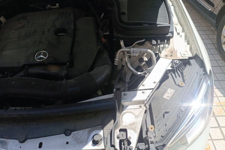 Used Mercedes-Benz GLC 2020 Facelift GLC 260 L 4MATIC Luxury Edition Engine Bay Left