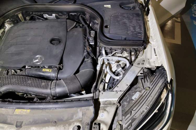 Used Mercedes-Benz GLC 2020 GLC 260 L 4MATIC Dynamic Model Engine Bay Left