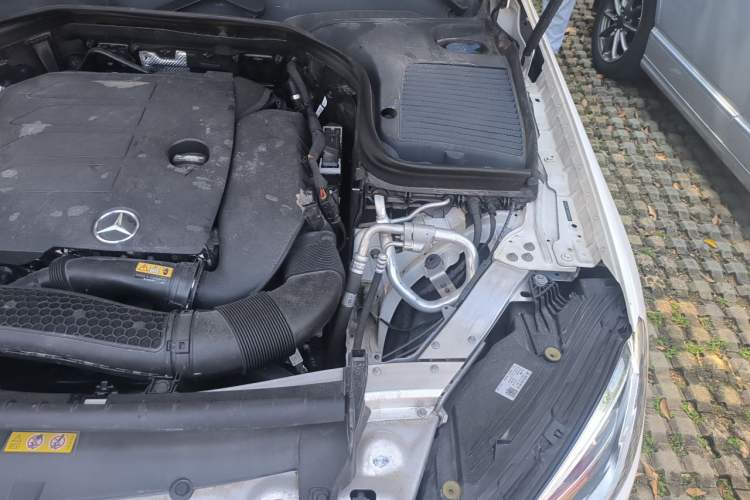 Used Mercedes-Benz GLC 2020 GLC 260 L 4MATIC Dynamic Model Engine Bay Left