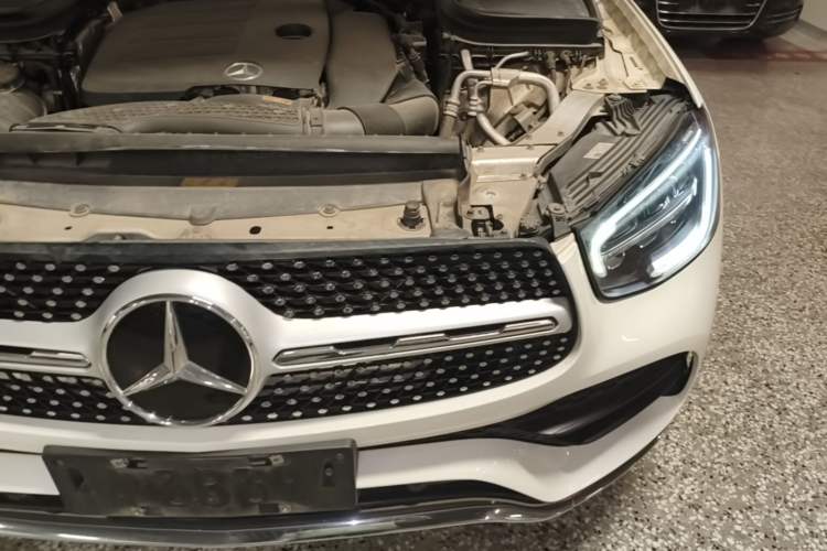 Used Mercedes-Benz GLC 2020 Facelift GLC 260 L 4MATIC Luxury Edition Engine Bay Left