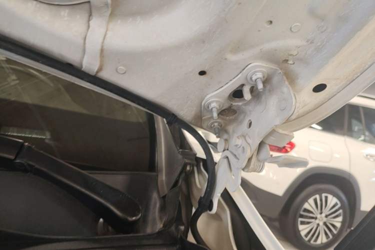 Used Mercedes-Benz GLC 2020 Facelift GLC 300 L 4MATIC Dynamic Edition Engine Bay Left